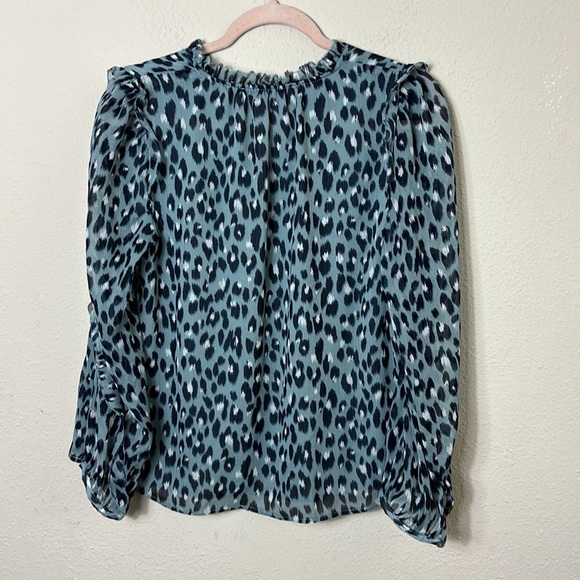 Loft Petite Leopard Print Ruffle Sleeve Blouse size MP - Picture 5 of 12